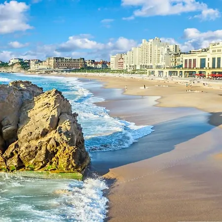 Renove Quartier Des Halles - Fr-1-3-604 Biarritz